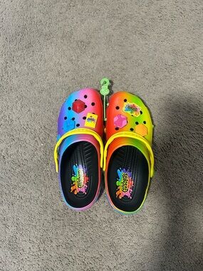 Limited addition collaboration crocs gushers classic clogs size 10 brand new